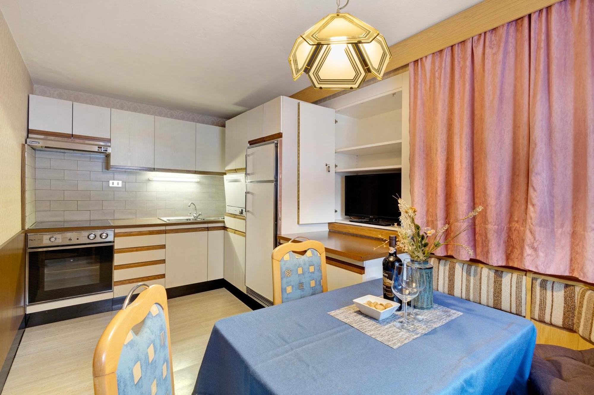 Pension Waldheim Apartments San Giacomo  Eksteriør bilde